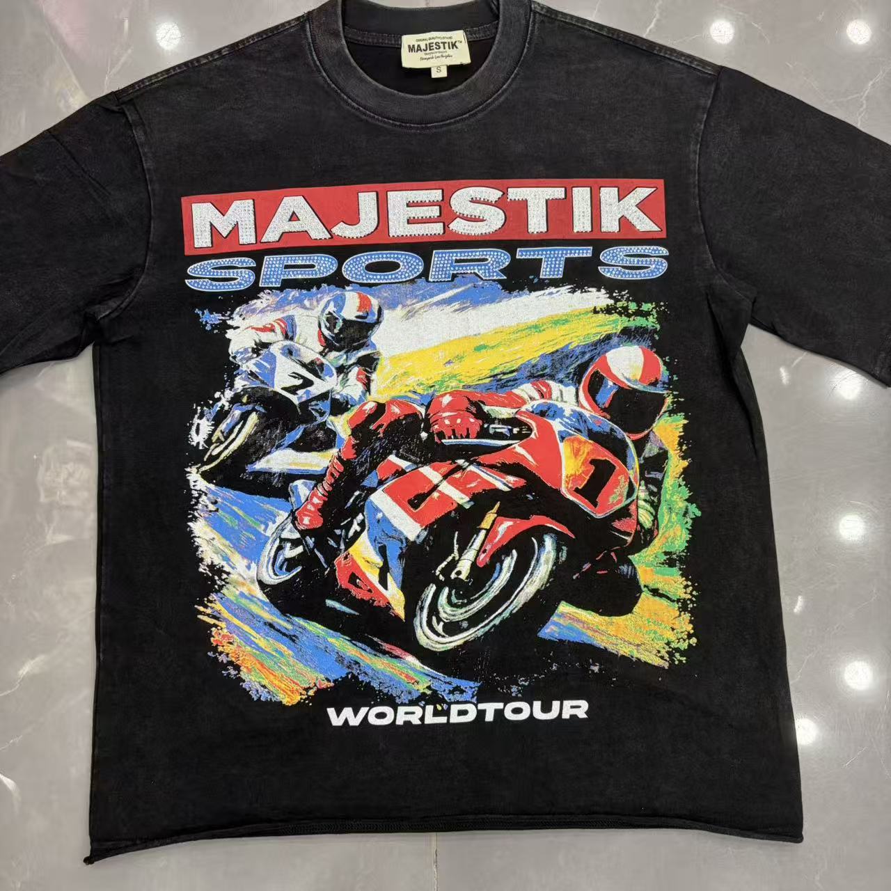 MAJESTIK Superbike Racing Graphic T-Shirt