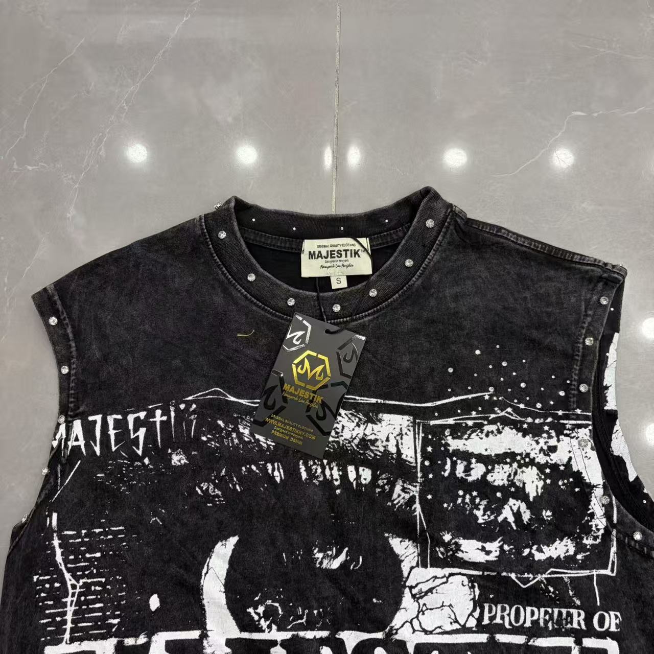 MAJESTIK Sport Dept Logo Graphic Tank Top