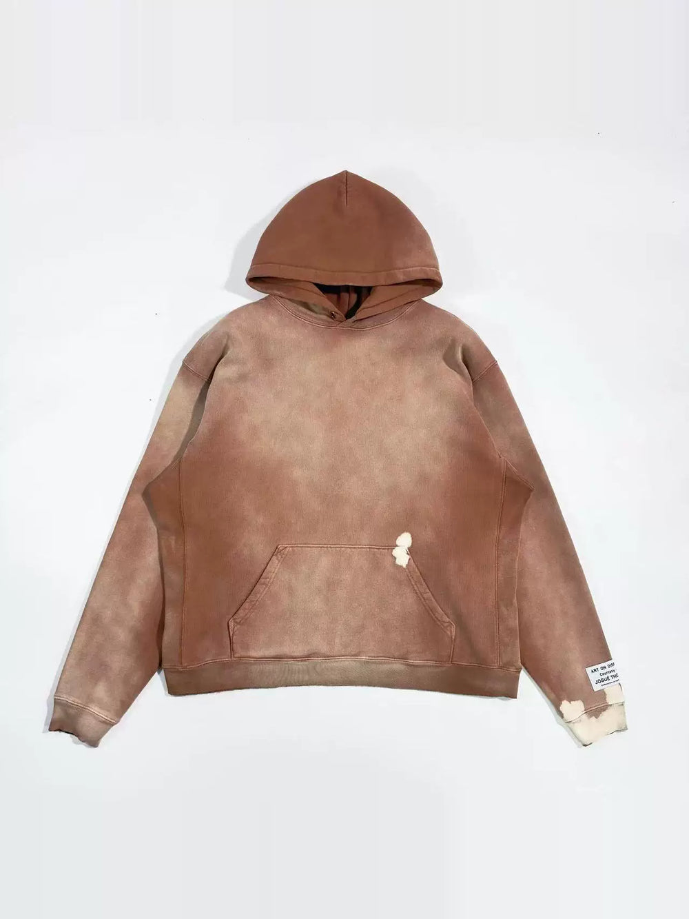 GALLERY DEPT. VENTURA HOODIE is an American style high street hoodie made of old, washed, and discarded soil
