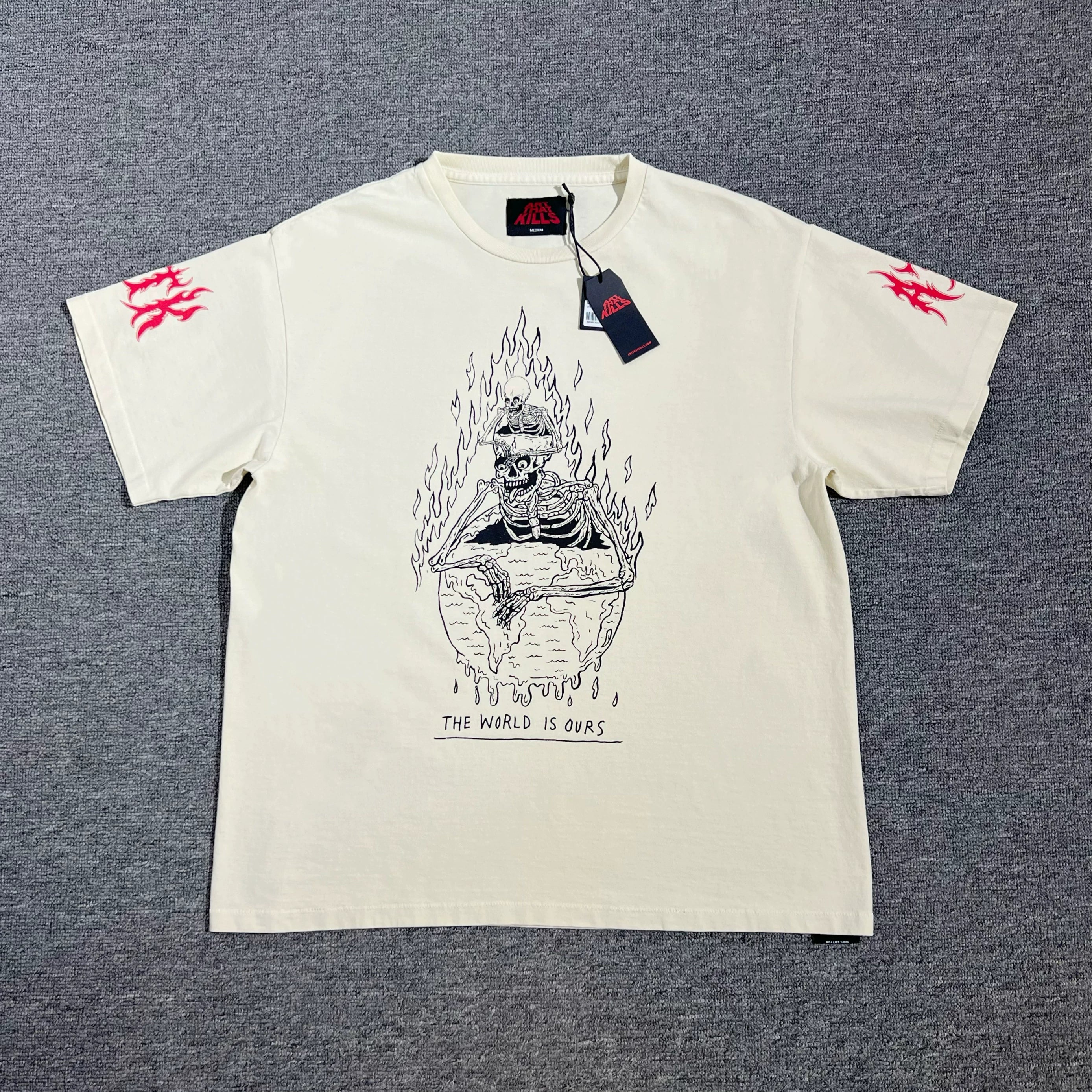 GALLERY DEPT. THE WORLD IS OURS TEE Skull Flame Printed High Street Short sleeved T-shirt